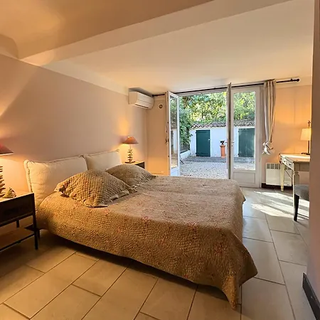 Maison Duplex Climatisee Avec Jardin -
