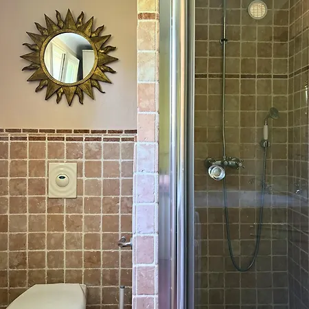 Maison Duplex Climatisee Avec Jardin - קבלייר-סור-מר